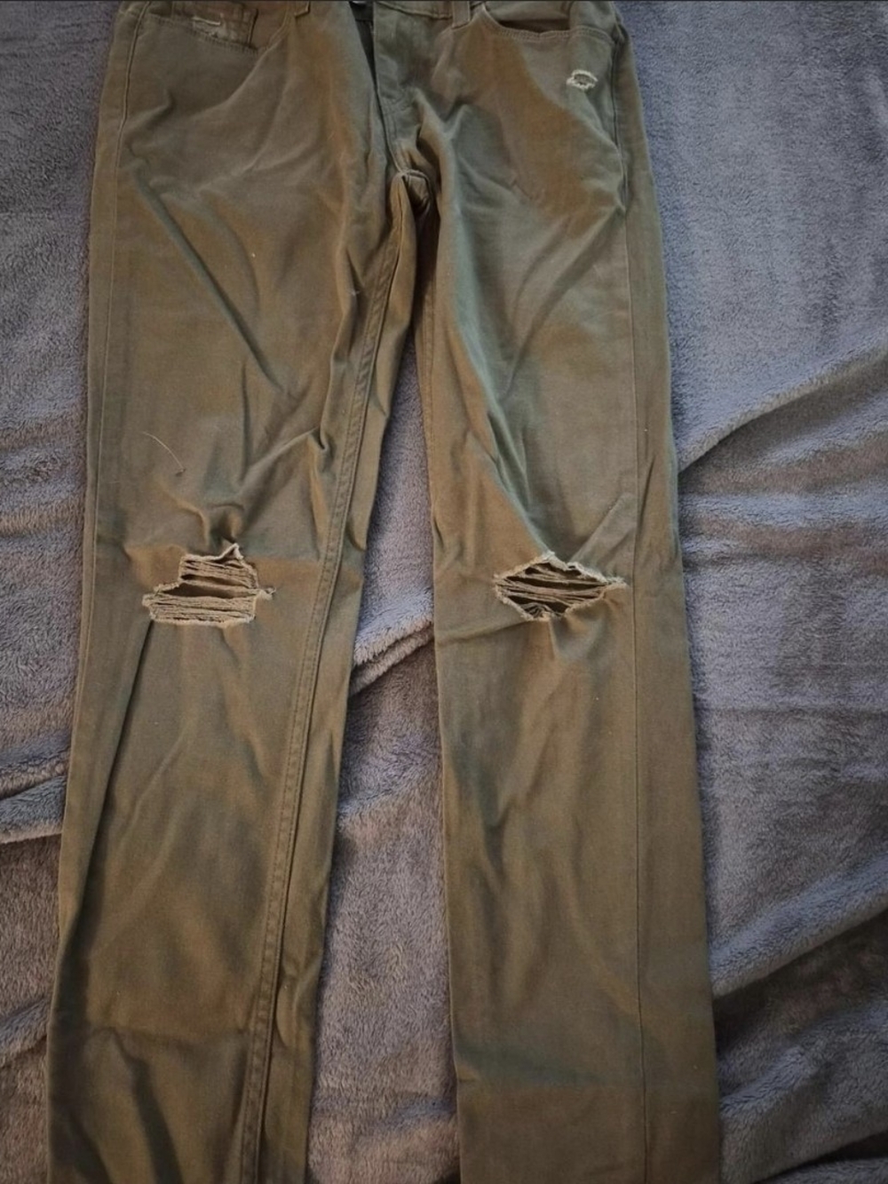 Women's Olive Green Skinny Jeans with Knee Distress